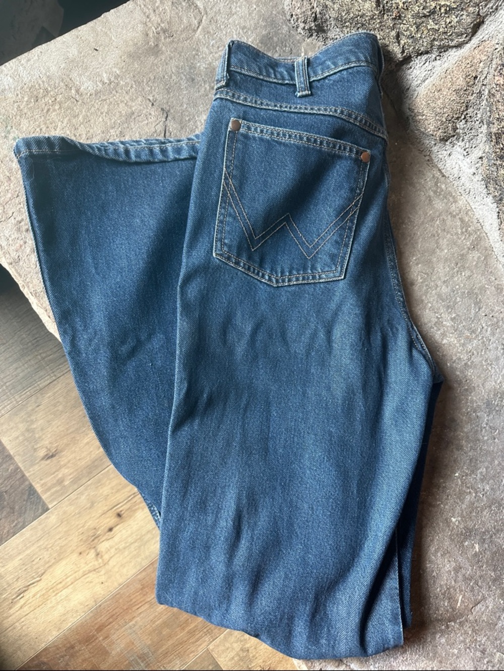 Wrangler Wanderer high rise flare 27/34